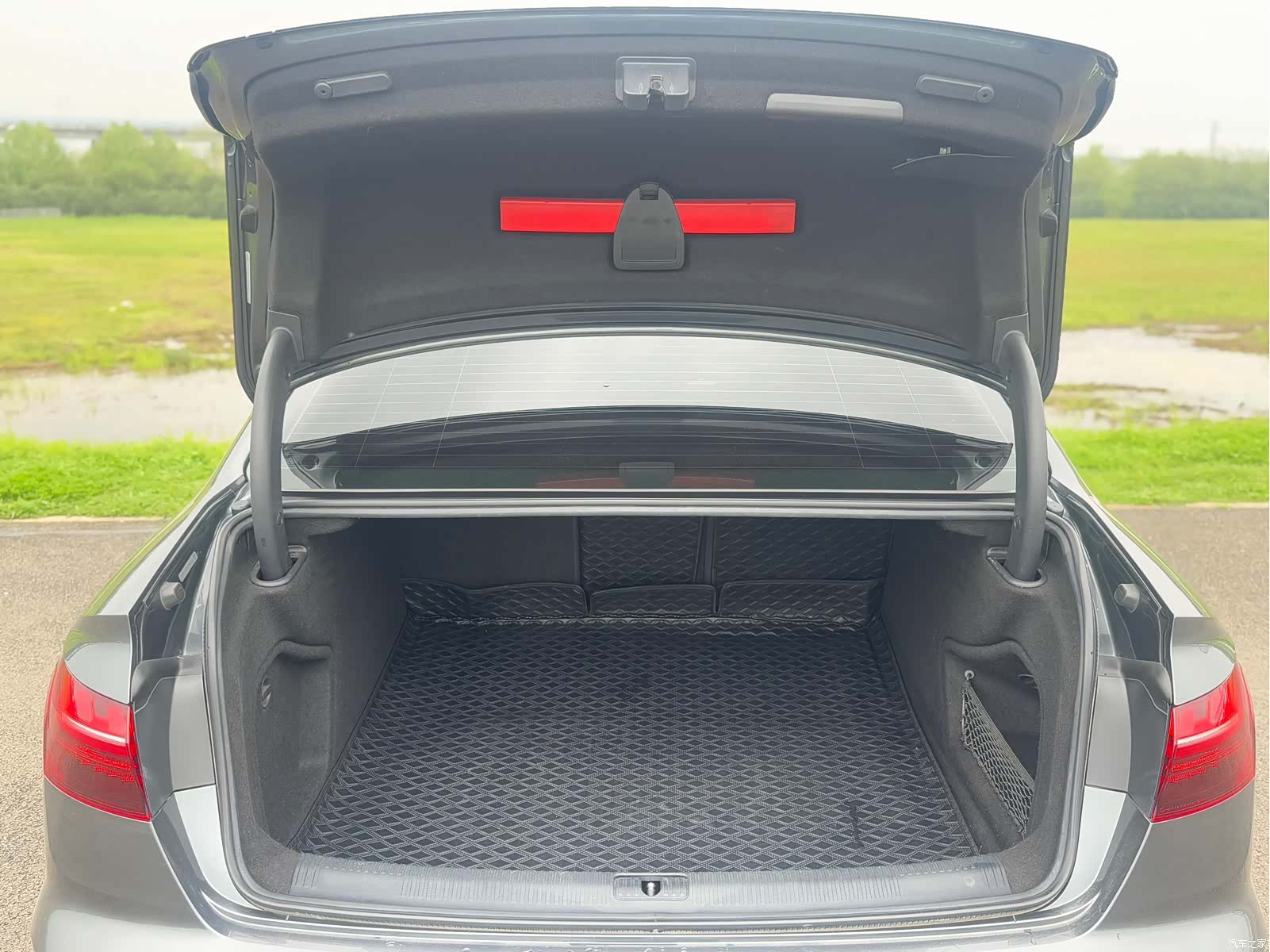 Audi A4L, 2020 15