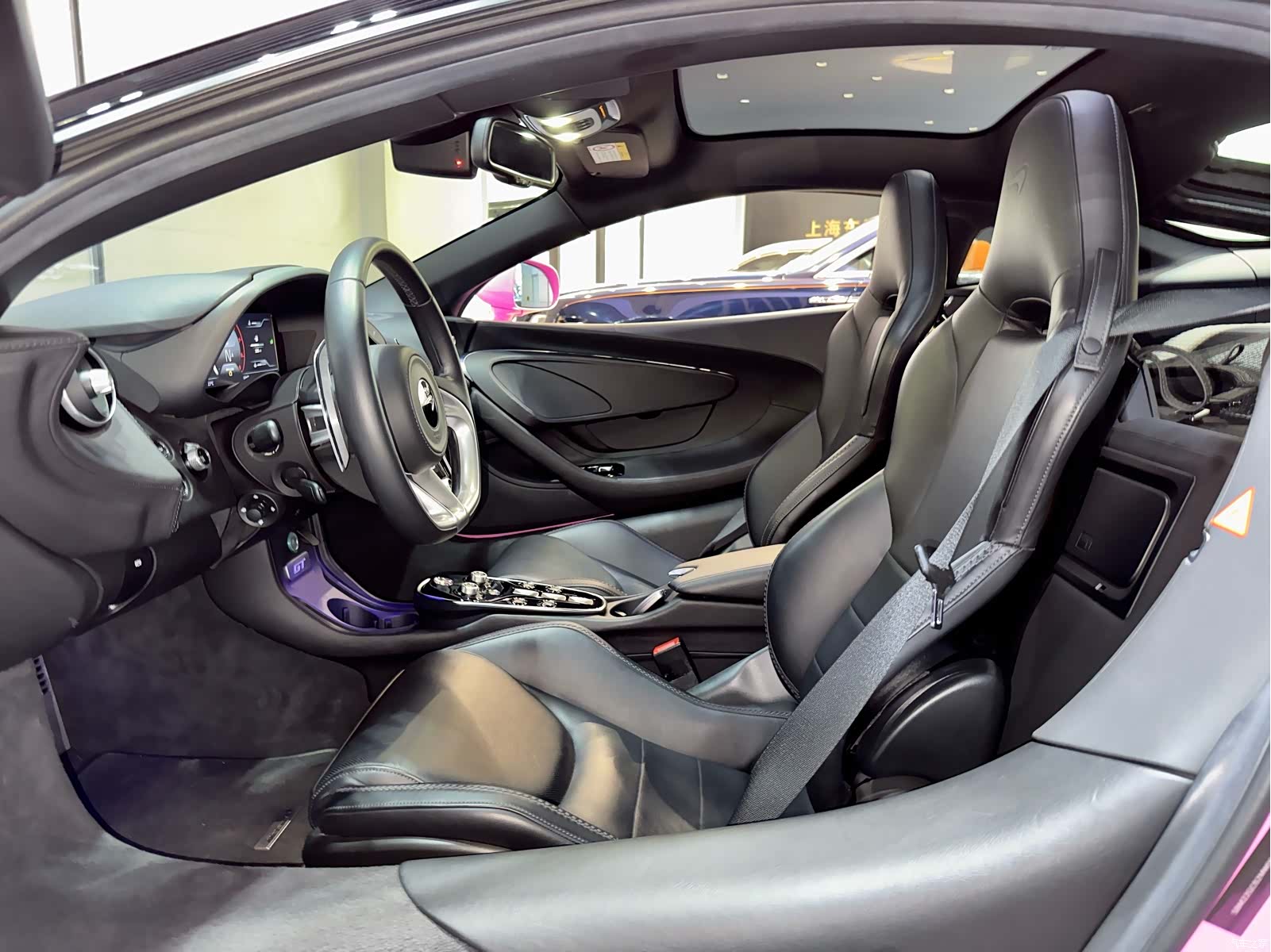McLaren GT, 2022 17