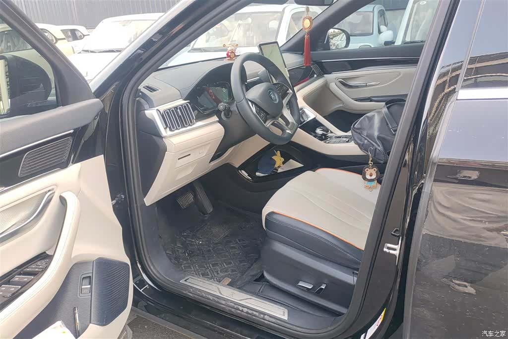 BYD Song, 2022 9