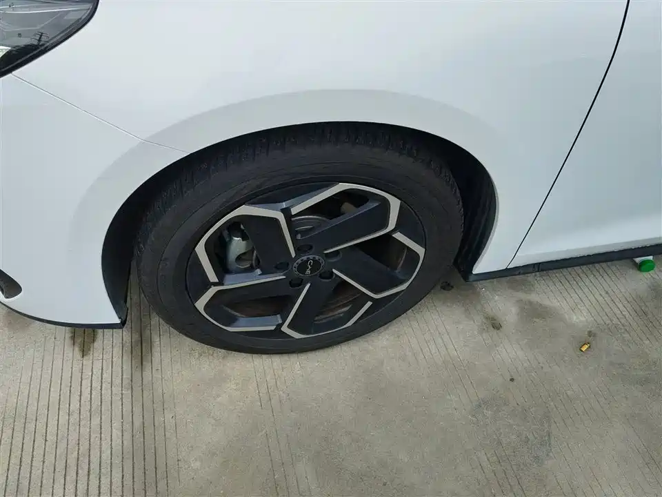 BYD Seal 06