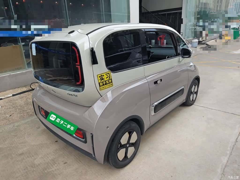 Wuling KiWi, 2022 все фото