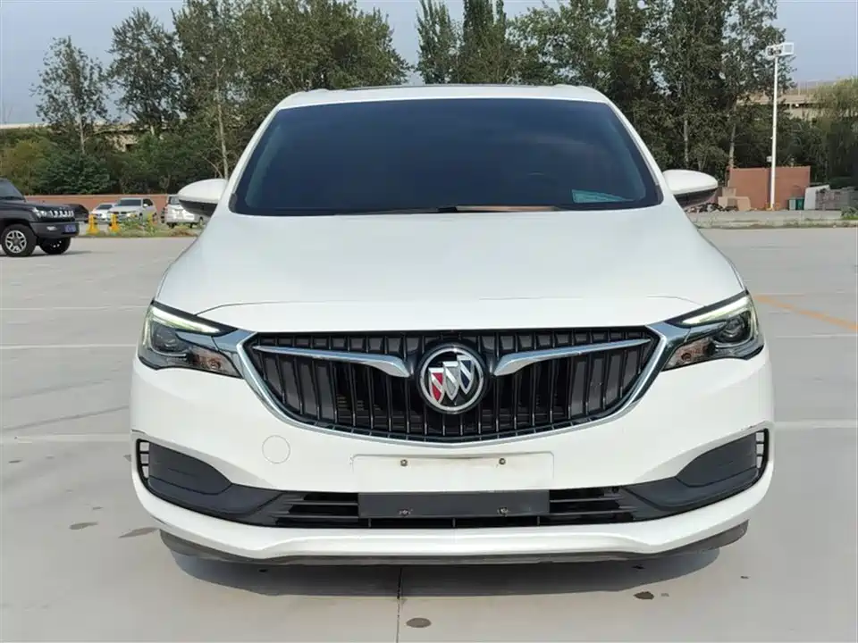 Buick GL6