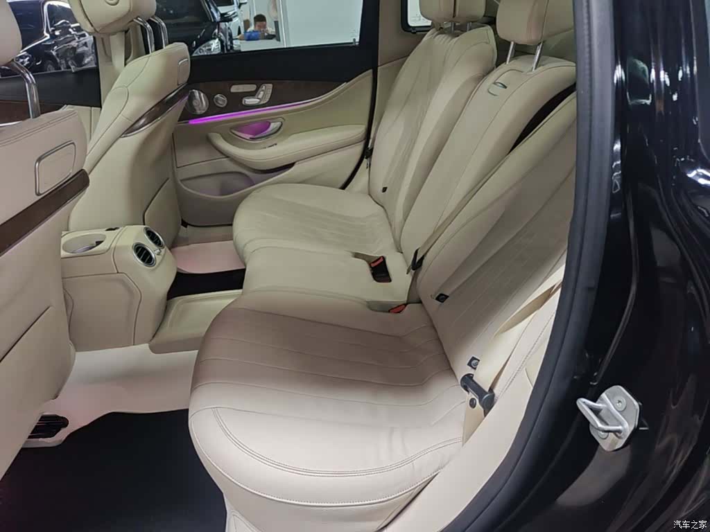 Mercedes-Benz E-Class, 2017 17