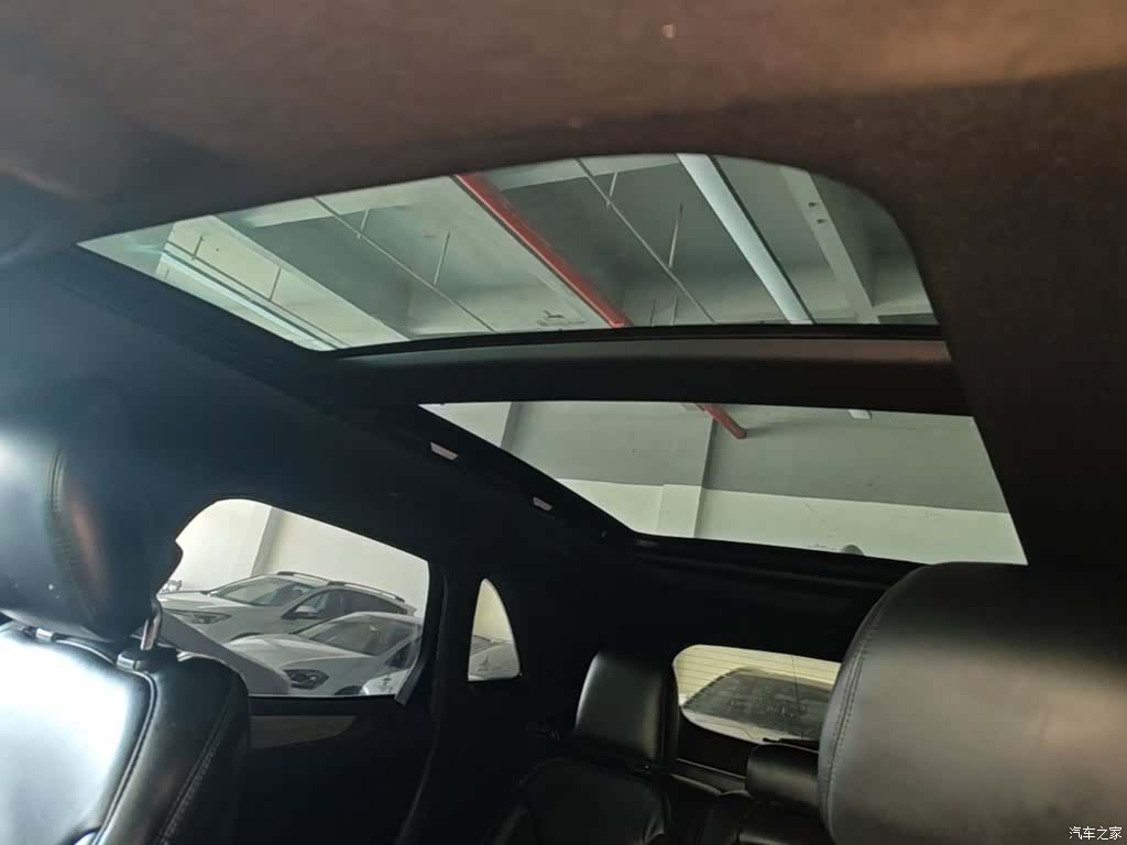 Lincoln MKC, 2018 18