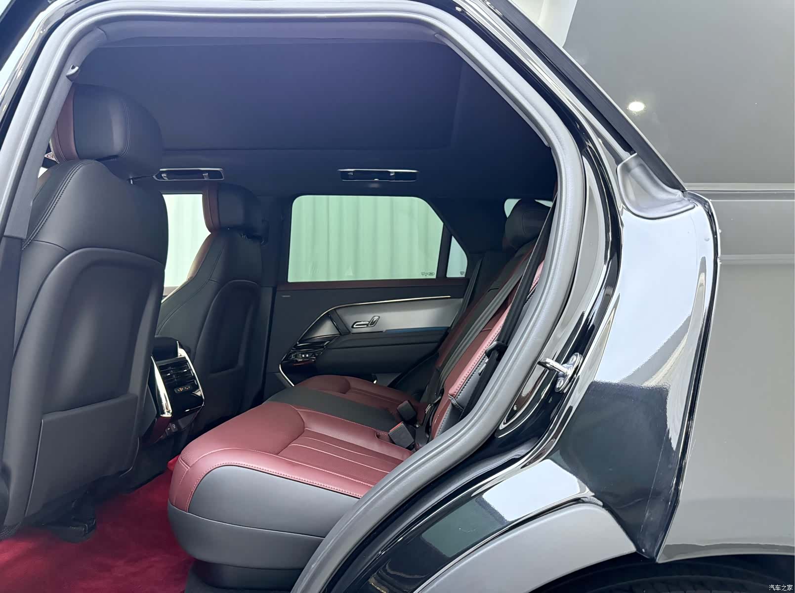 Land Rover Range Rover, 2025 6