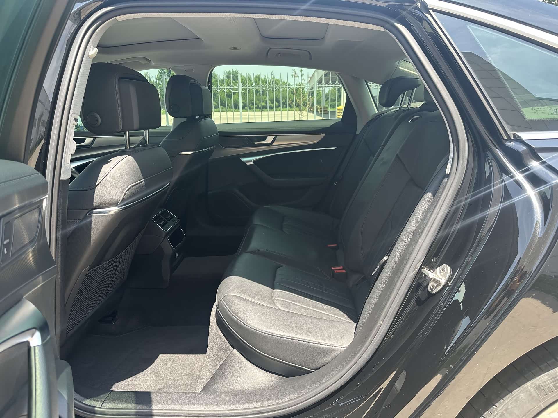 Audi A6L, 2021 8