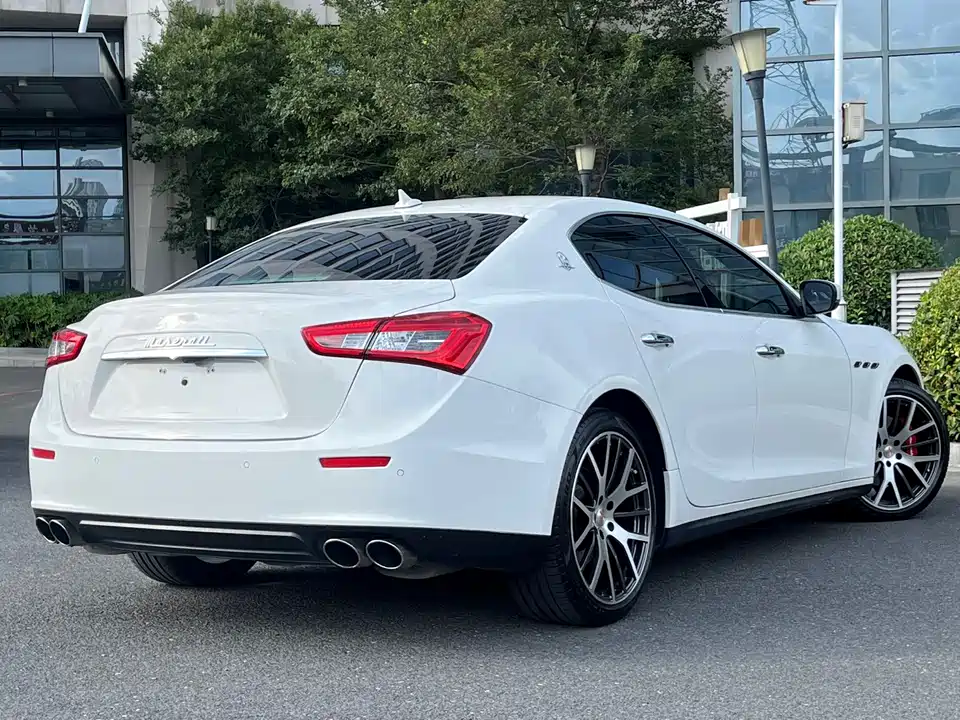 Maserati Ghibli