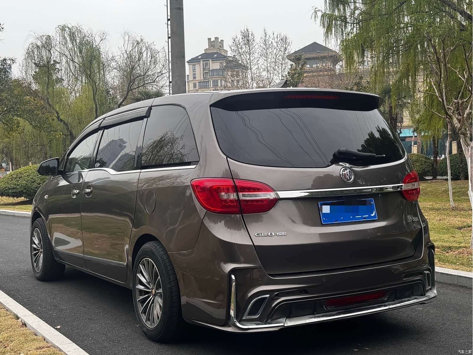 Buick GL8, 2018 все фото