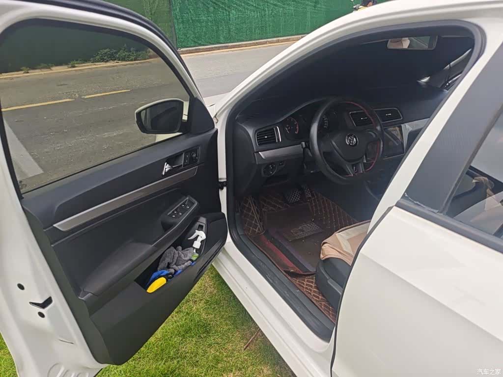 Volkswagen Lavida, 2018 17
