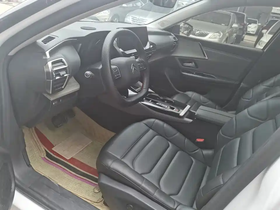 Citroen Versailles C5 X