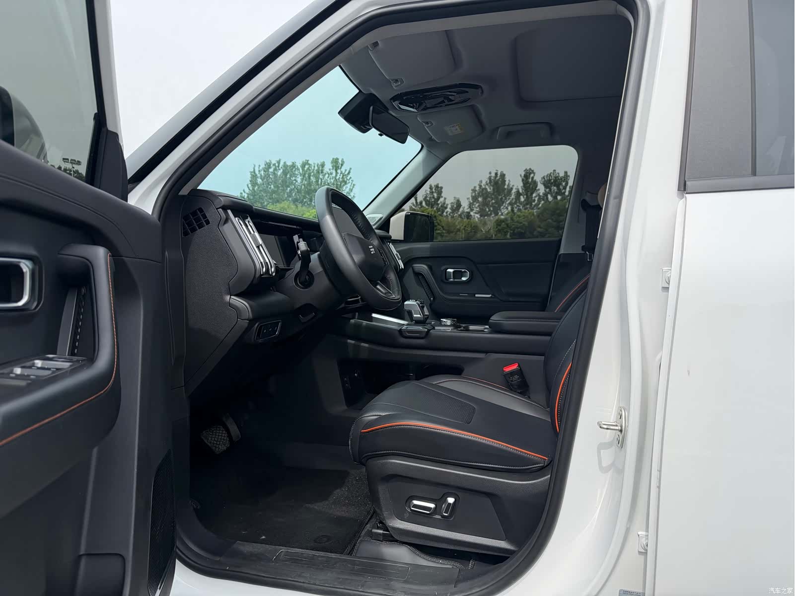 Jetour T1, 2025 8