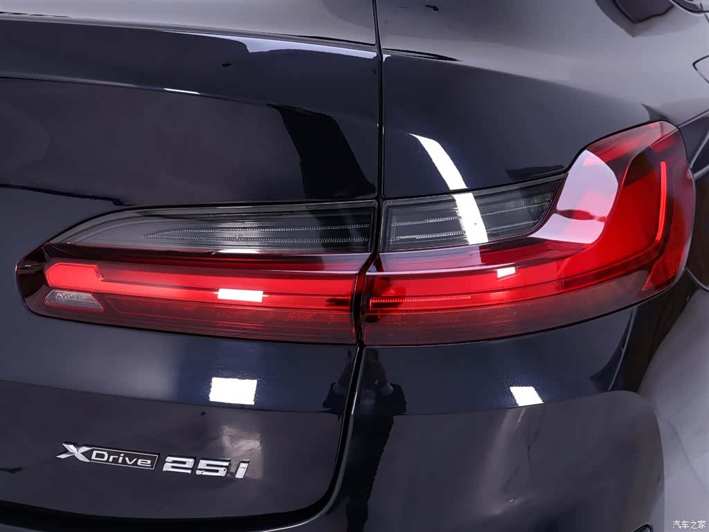 BMW X4, 2023 9