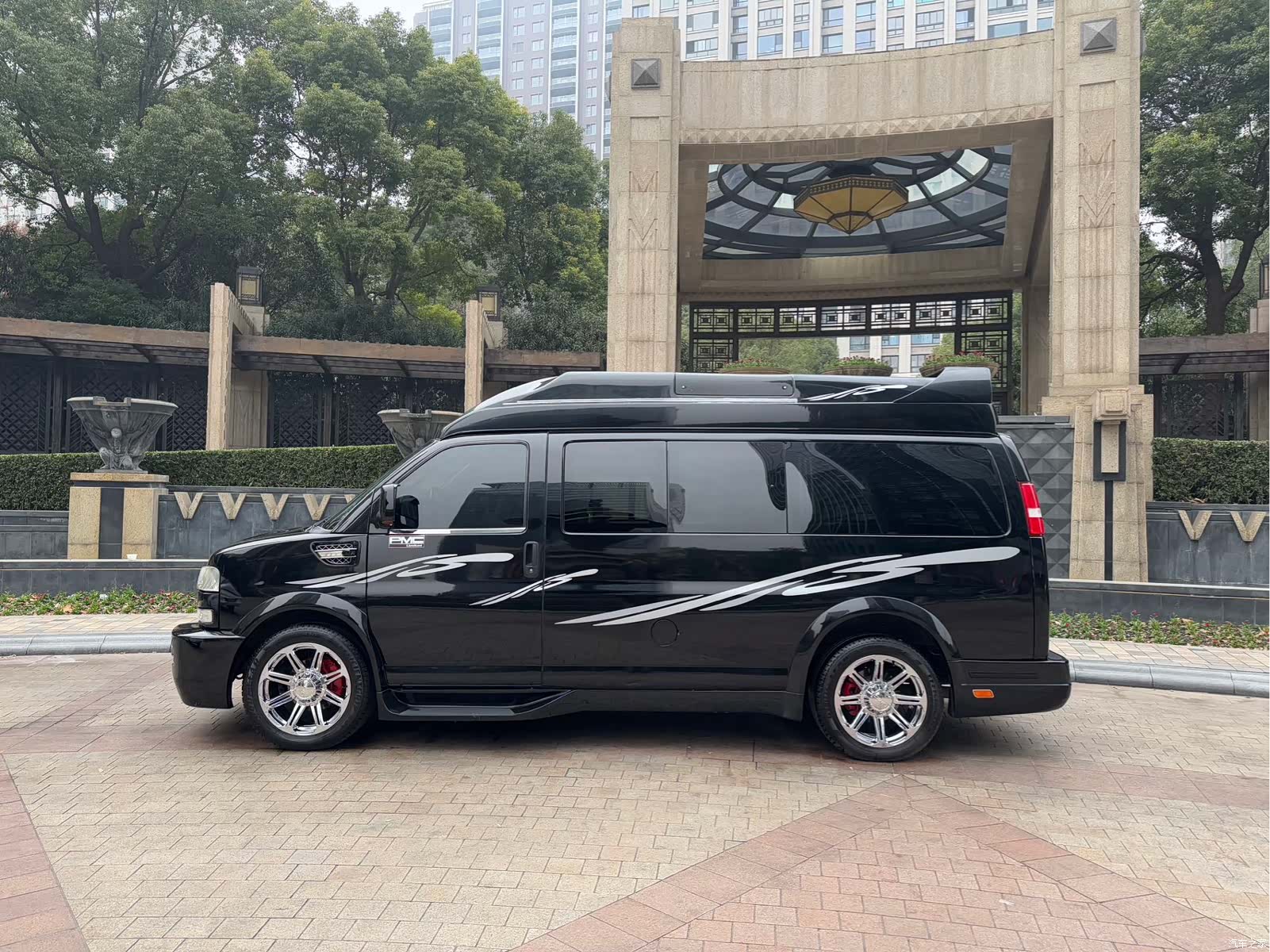 GMC G660, 2017 4