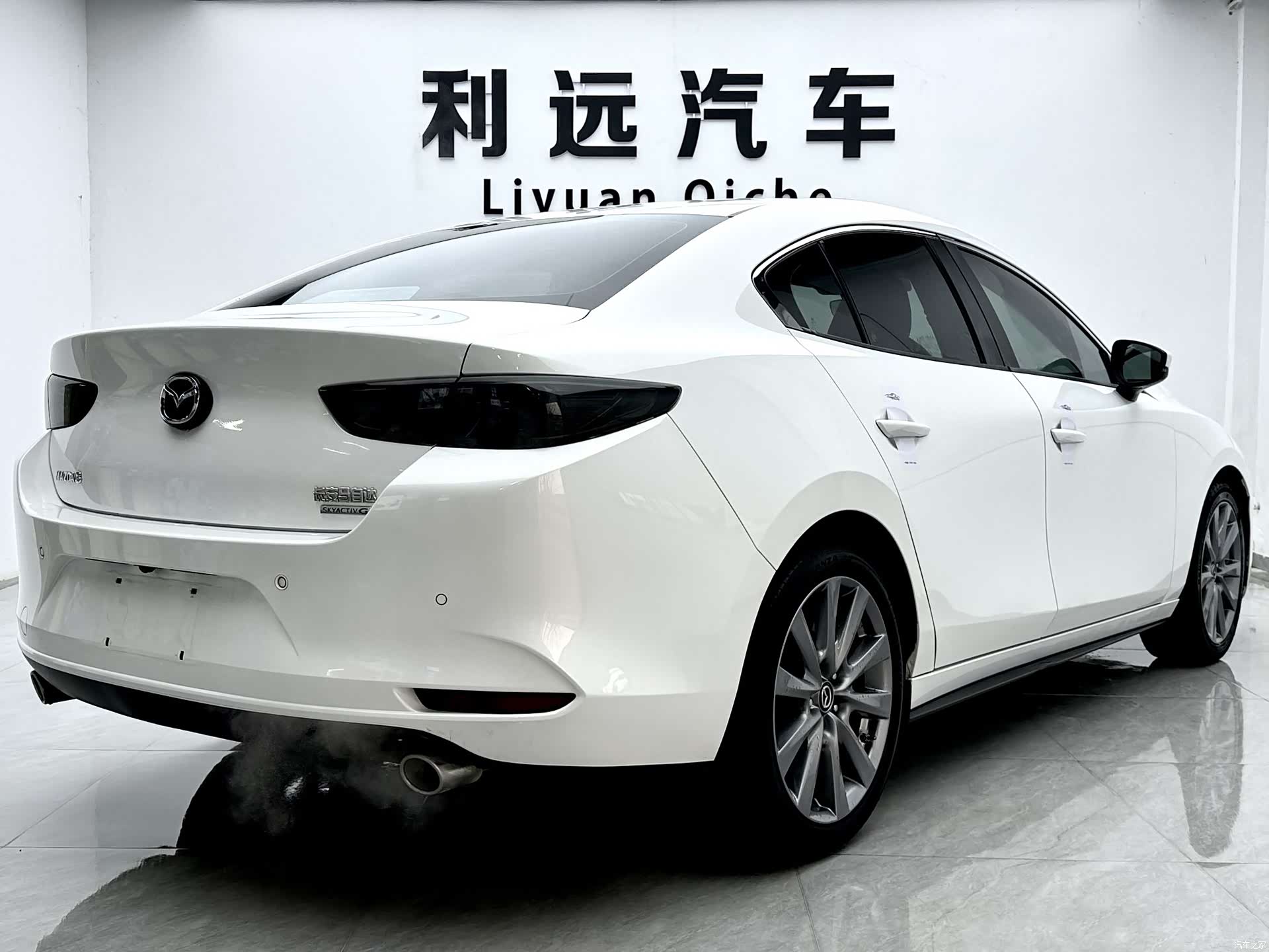 Mazda Mazda3, 2021 14