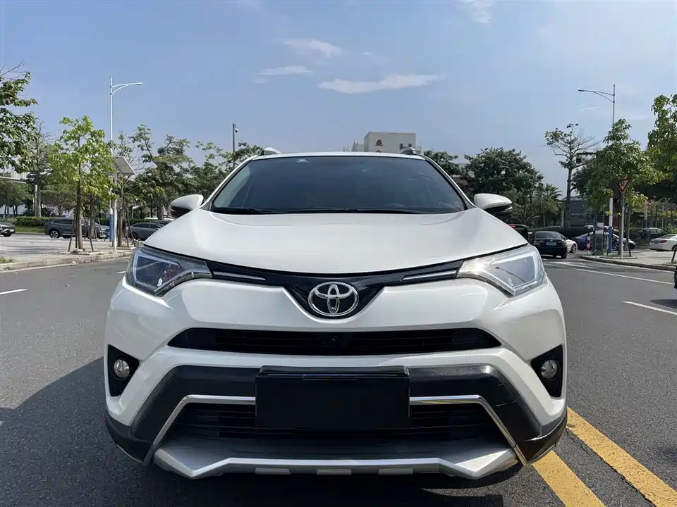 Toyota RAV4 Rongfang