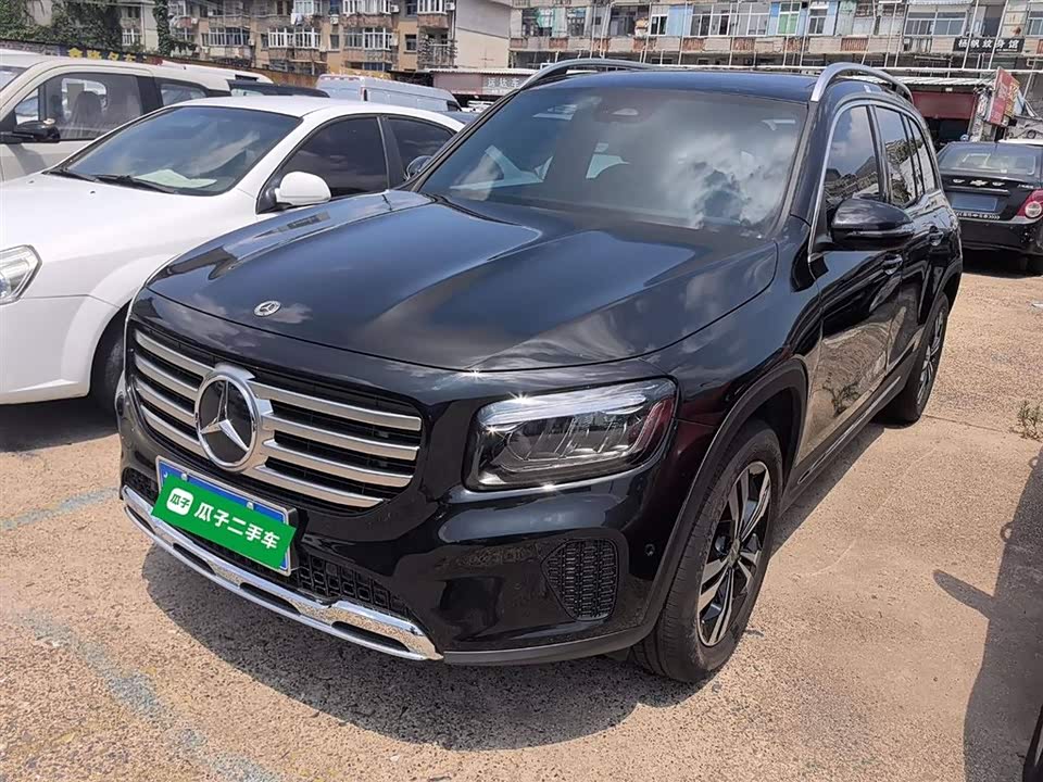 Mercedes-Benz GLB Mercedes-Benz GLB