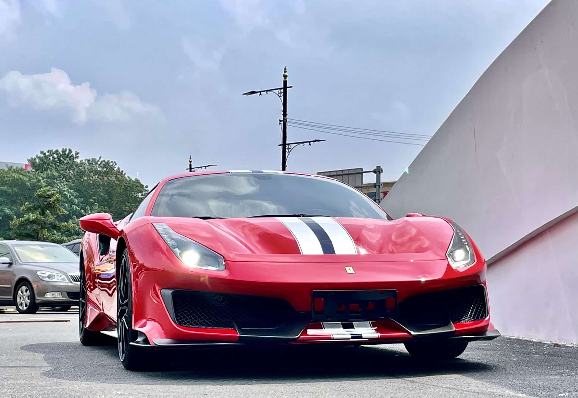 Ferrari 488, 2019 2