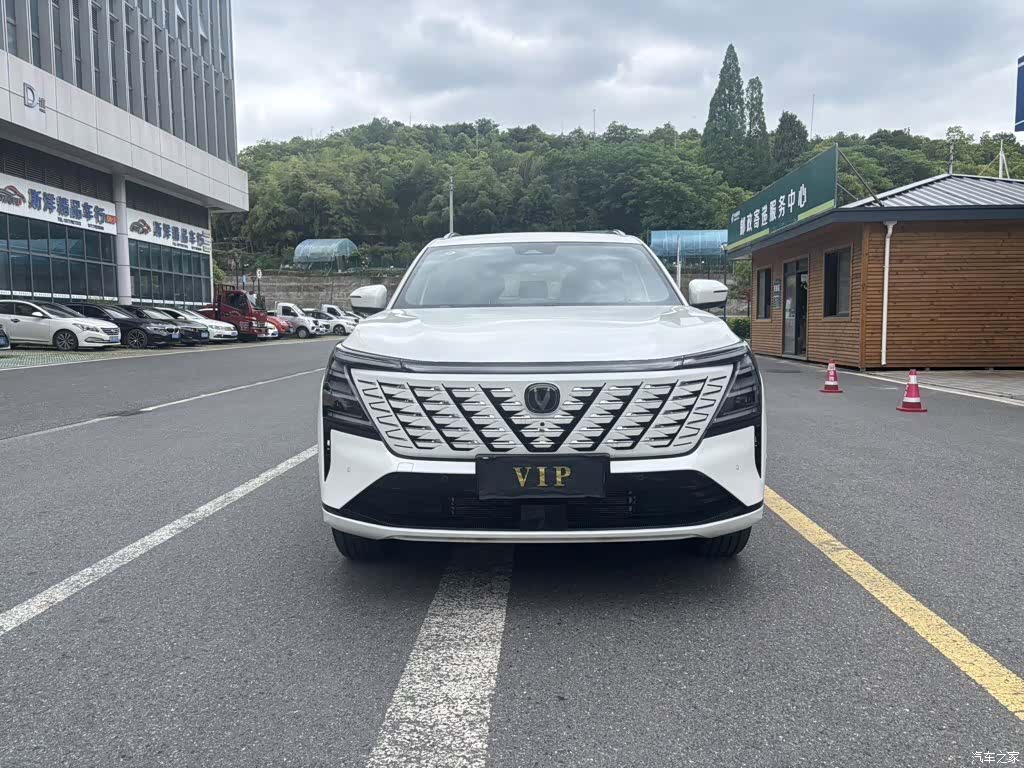 Changan CS75, 2025 1