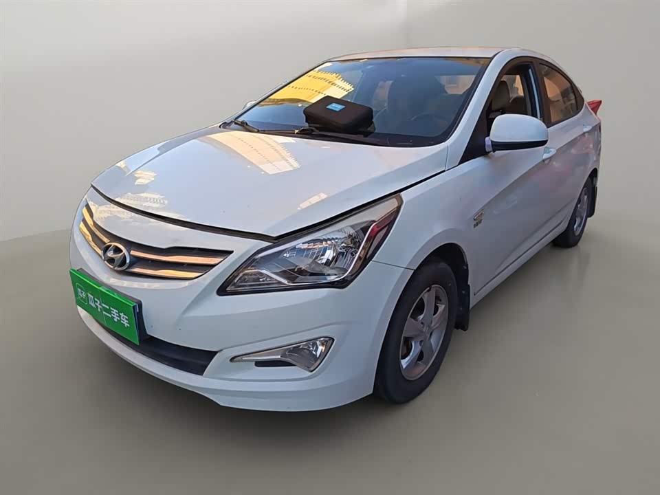 Hyundai Rena