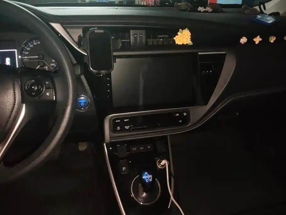 Toyota Corolla dual engine E+