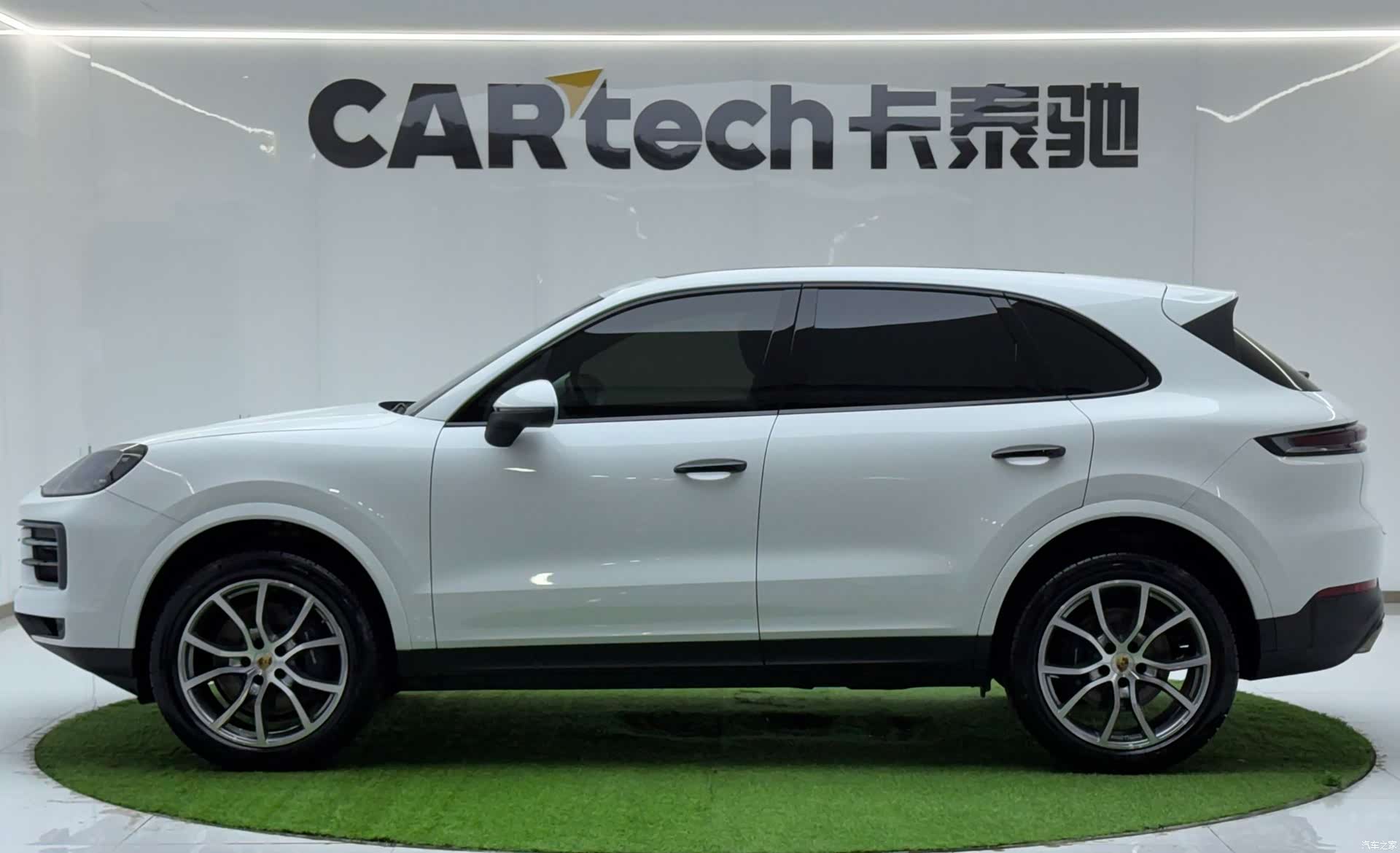Porsche Cayenne, 2024 2