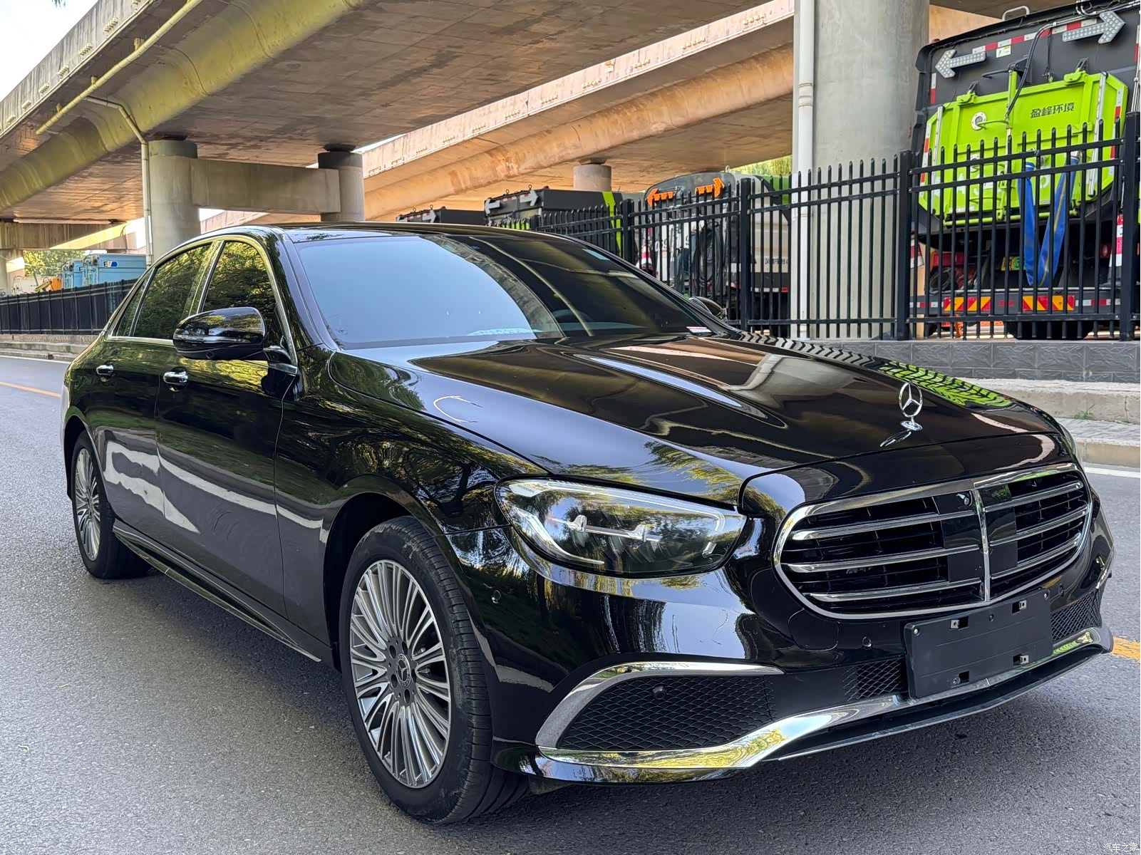 Mercedes-Benz E-Class, 2023 4