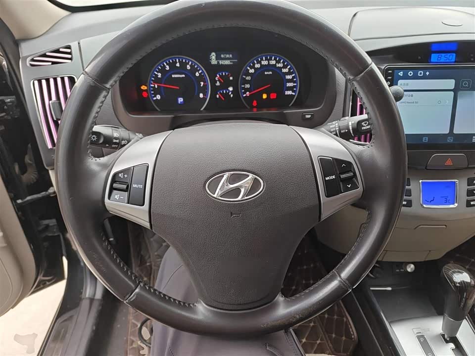 Hyundai Yuedong