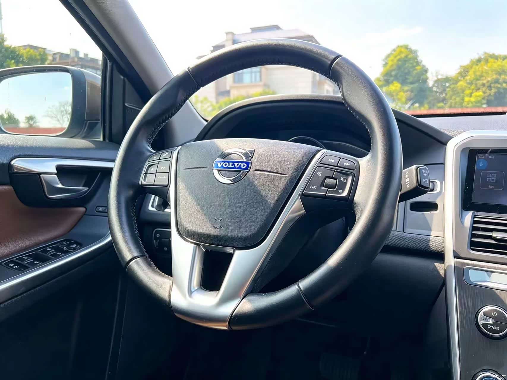 Volvo XC60, 2014 12