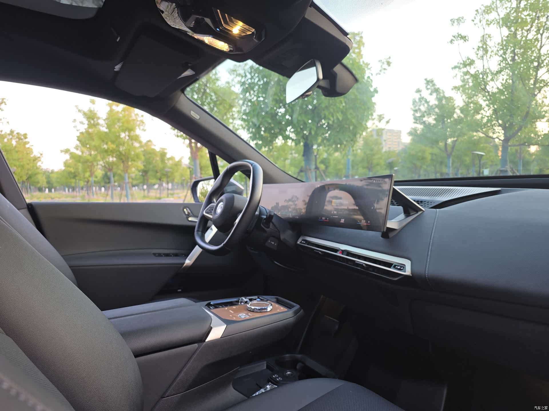 BMW iX, 2022 16