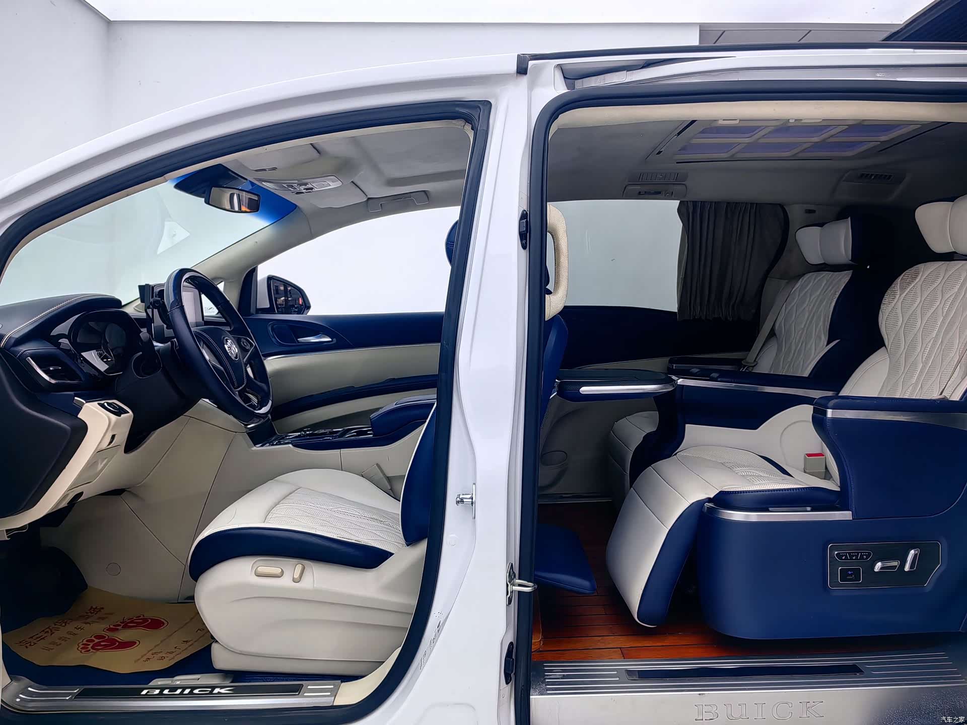 Buick GL8, 2021 9
