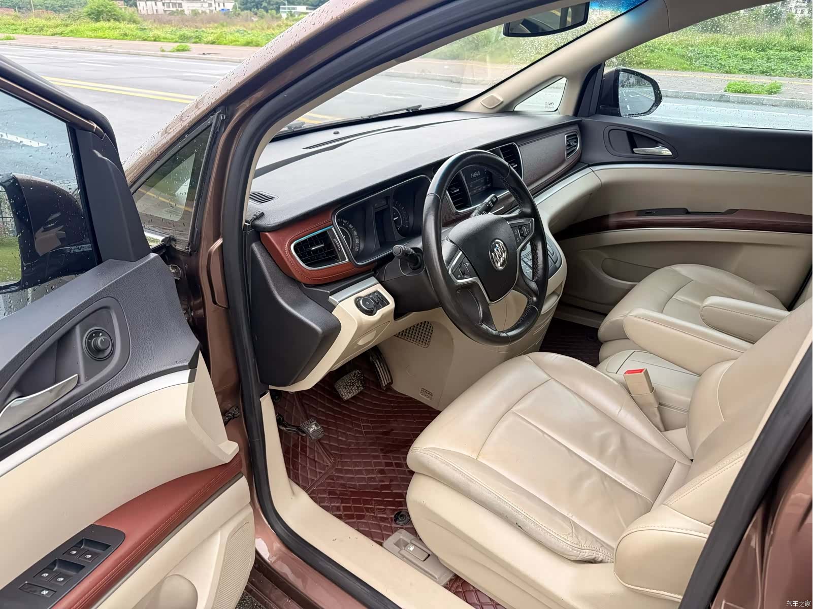 Buick GL8, 2019 4
