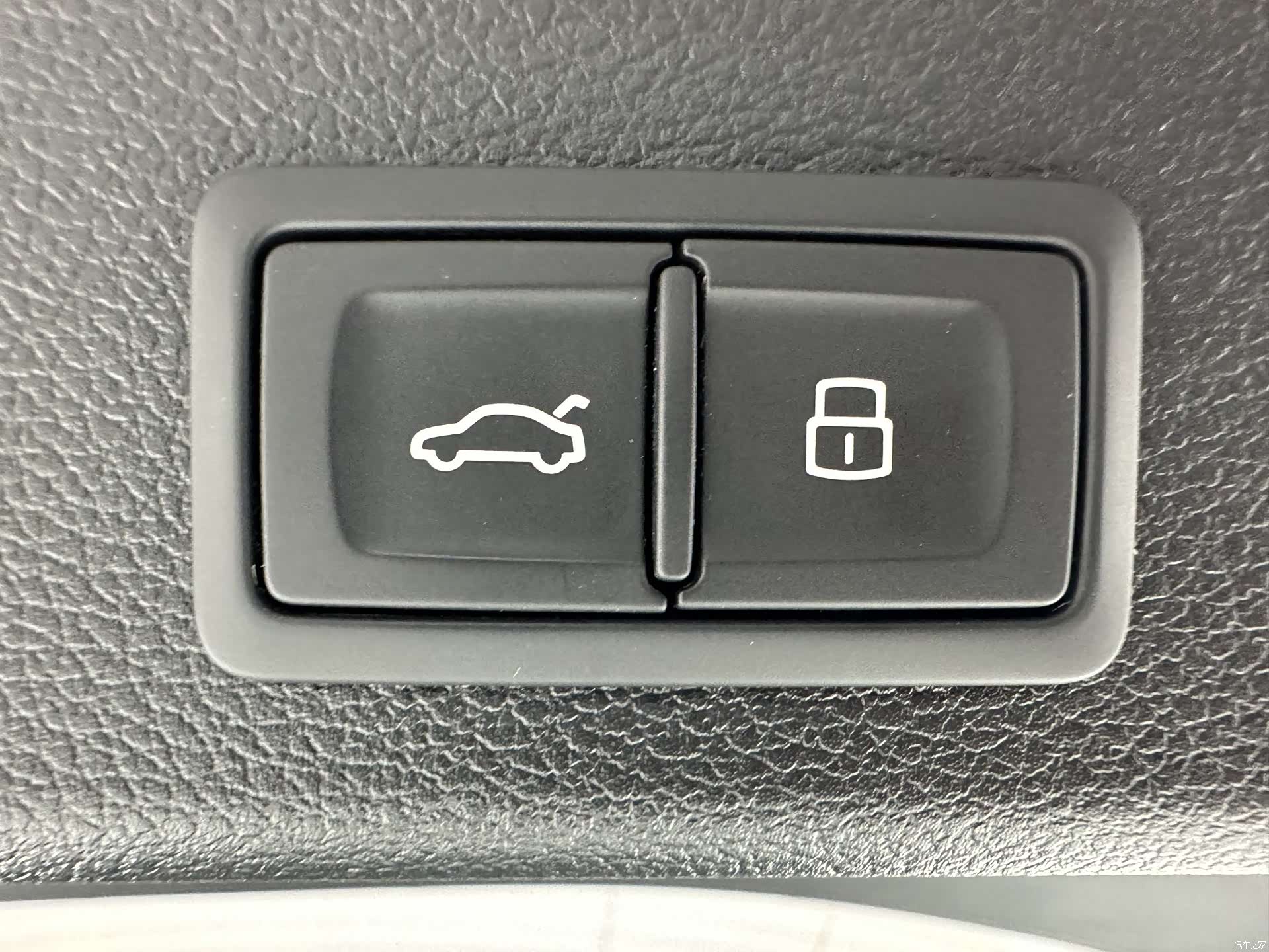 Audi Q3, 2023 17