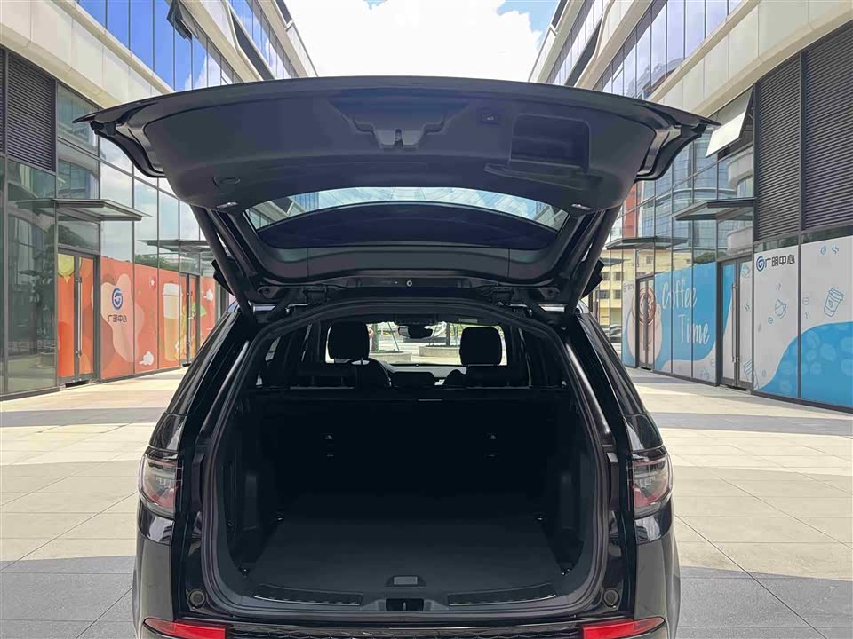 Land Rover Discover sports