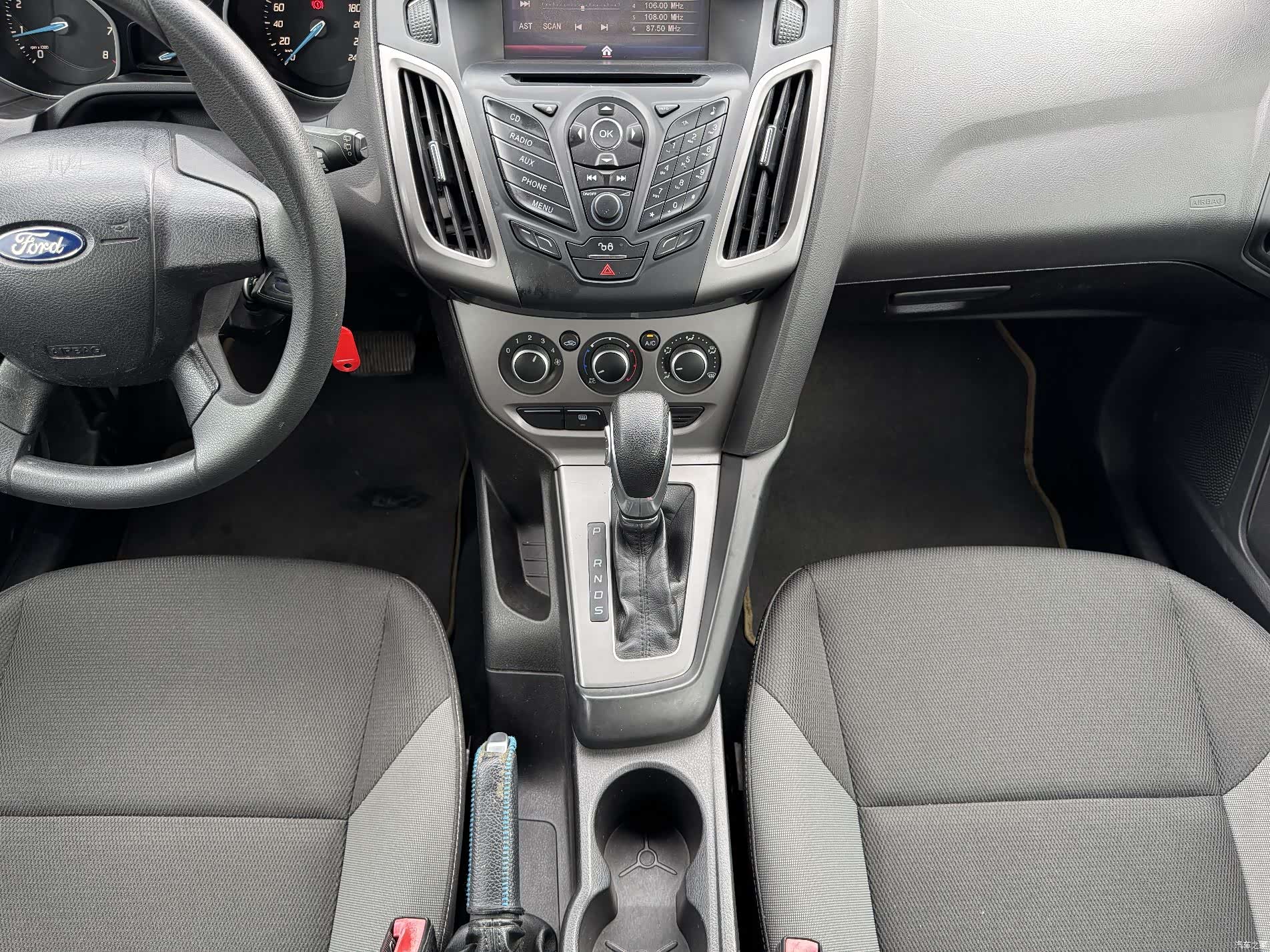 Ford Focus, 2013 15
