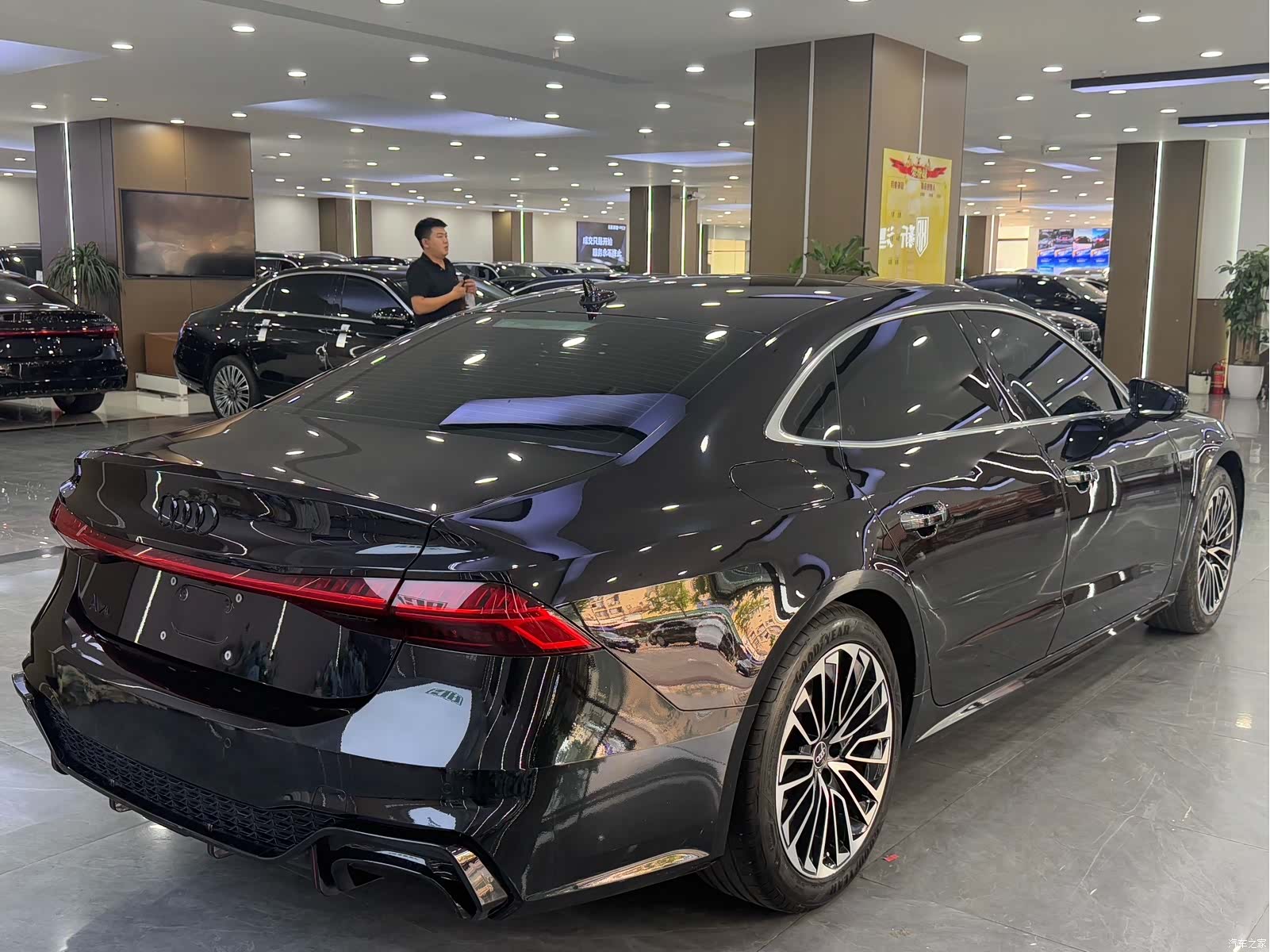 Audi A7L, 2024 8