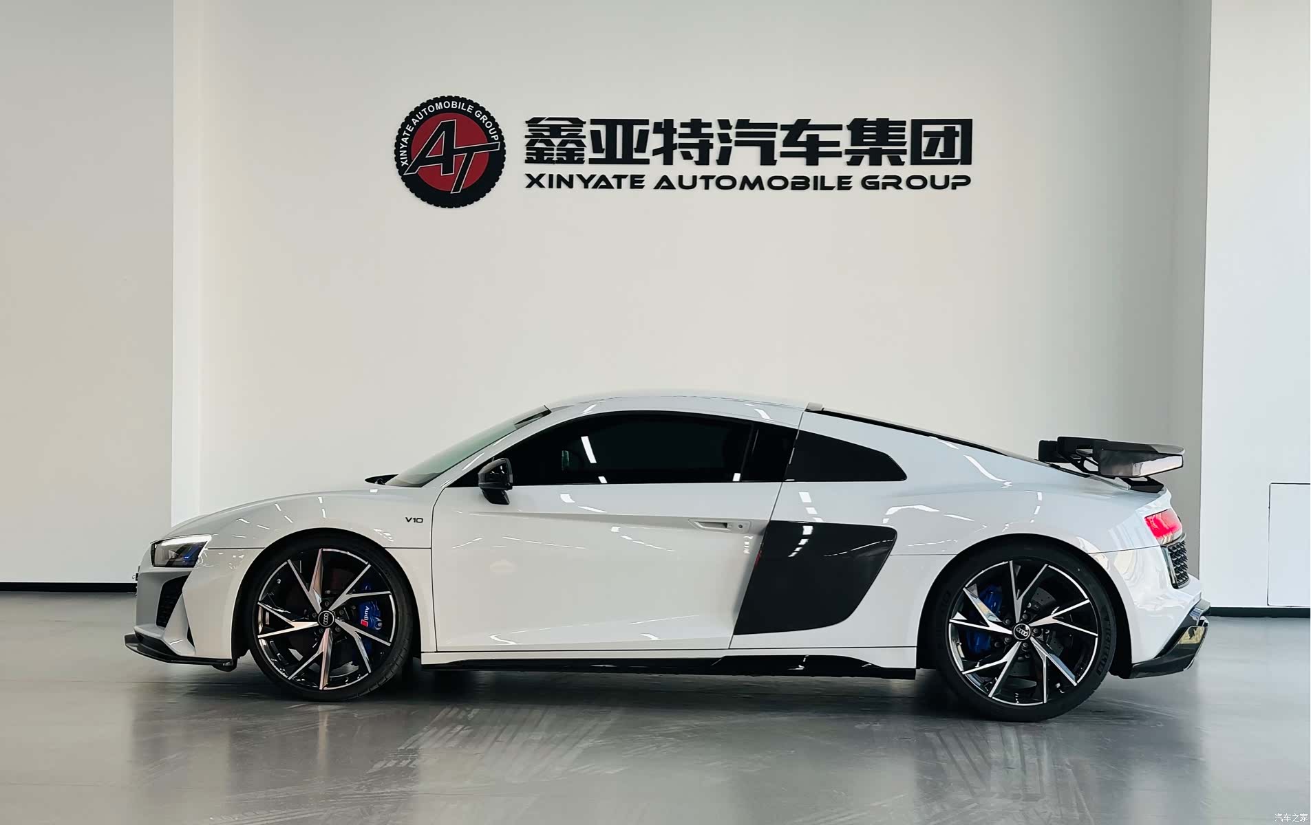 Audi R8, 2023 4
