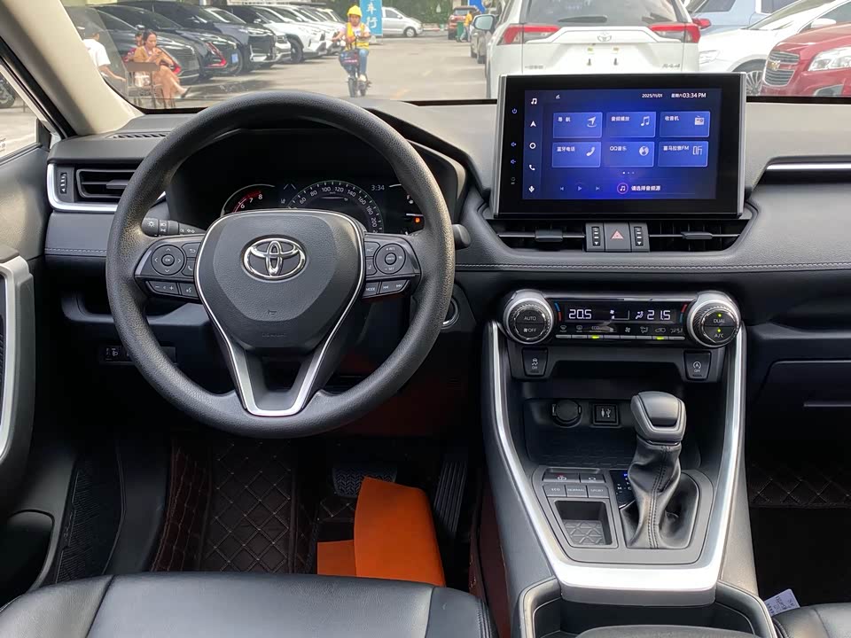 Toyota RAV4 Rongfang