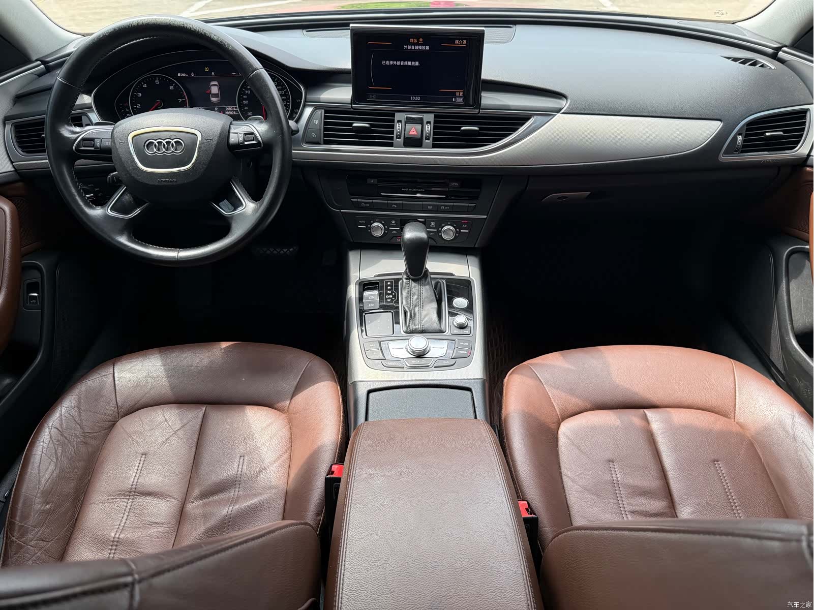 Audi A6L, 2019 все фото