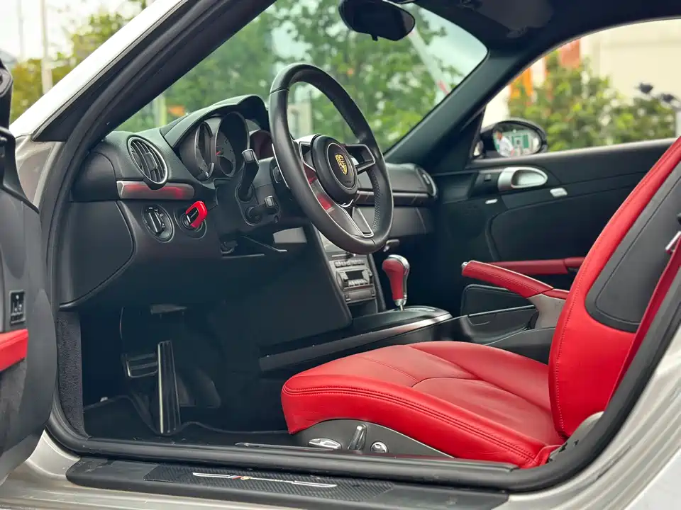 Porsche Cayman