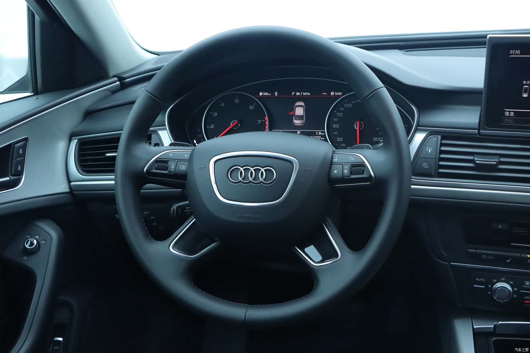 Audi A6L, 2018 16