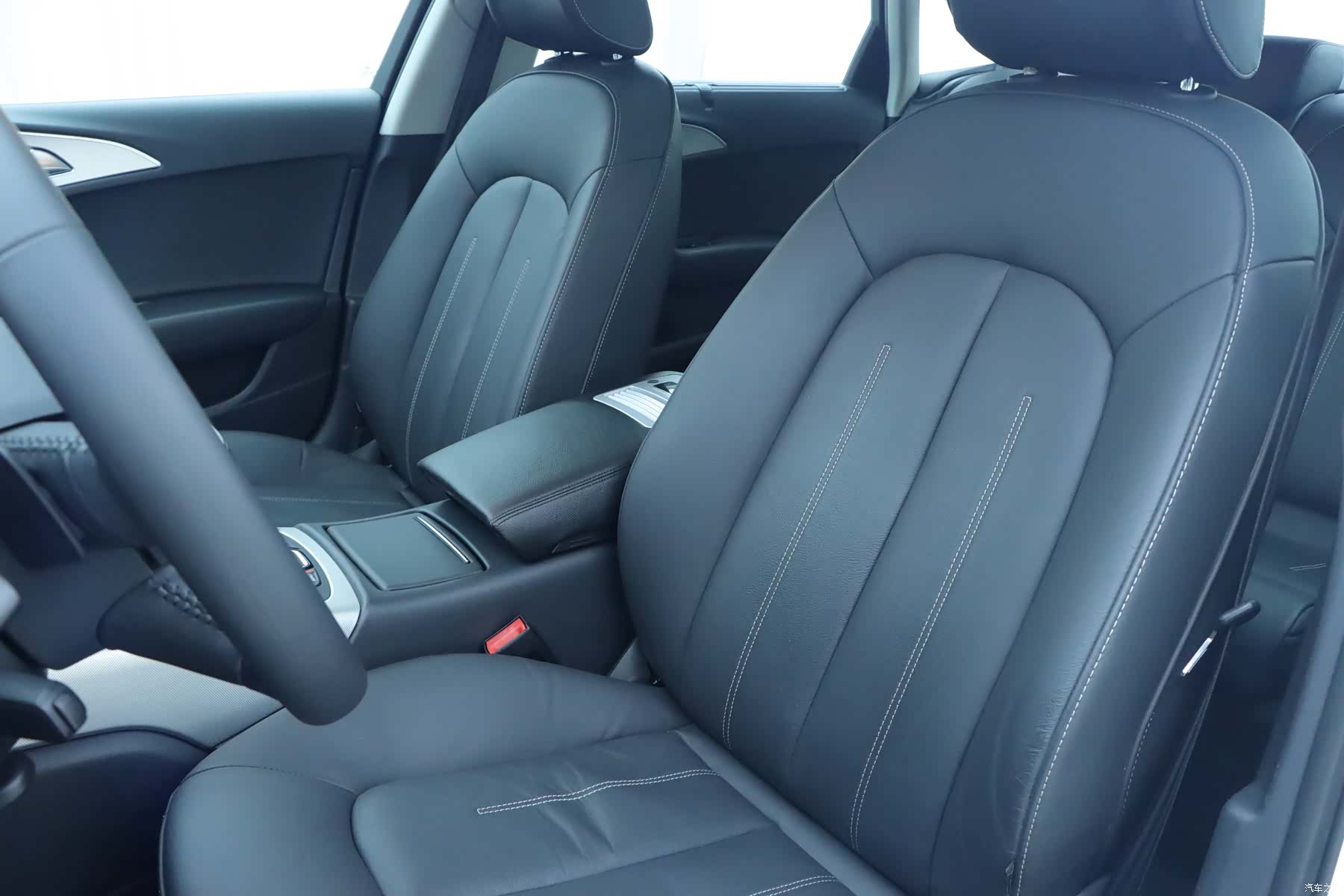 Audi A6L, 2018 7