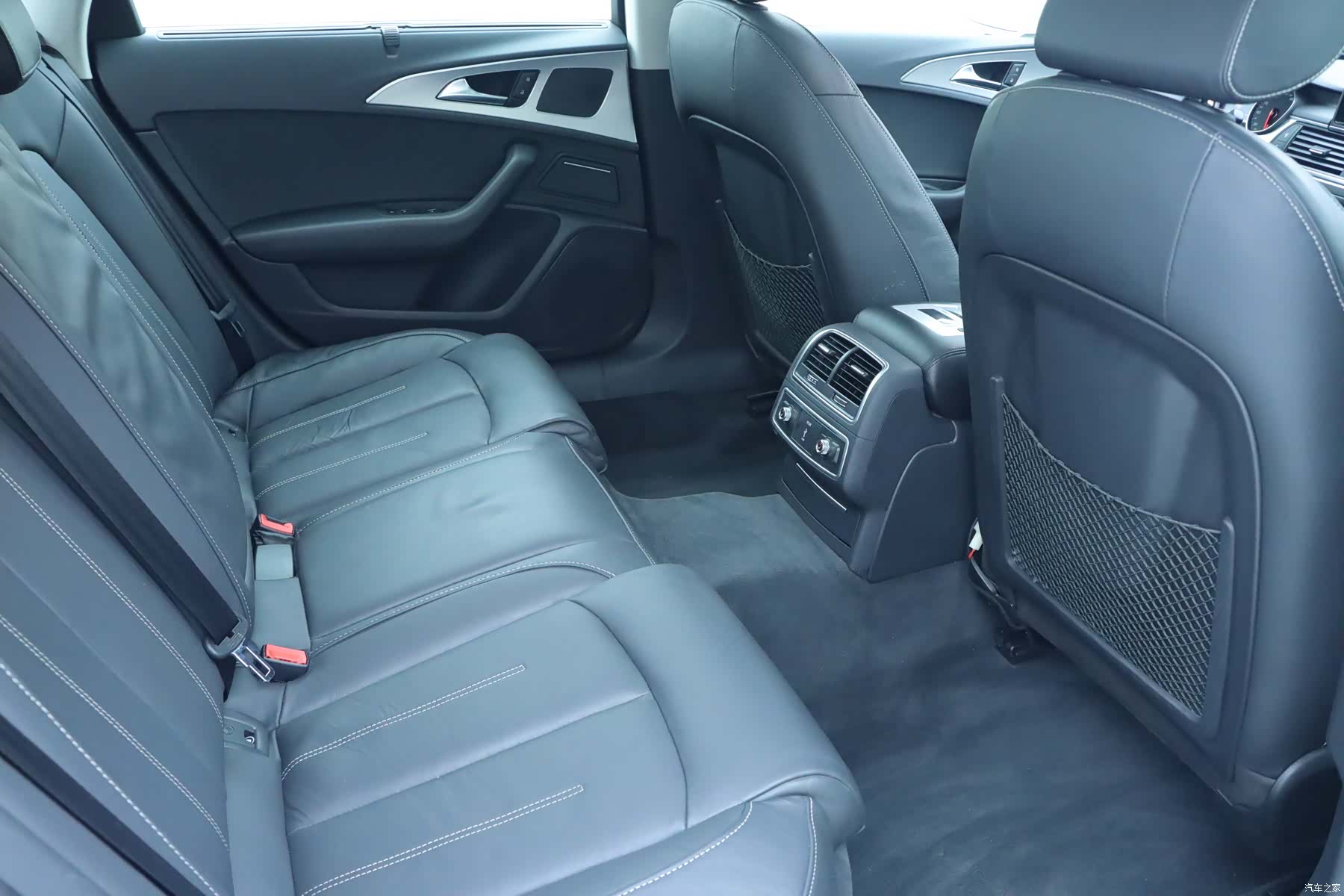Audi A6L, 2018 12
