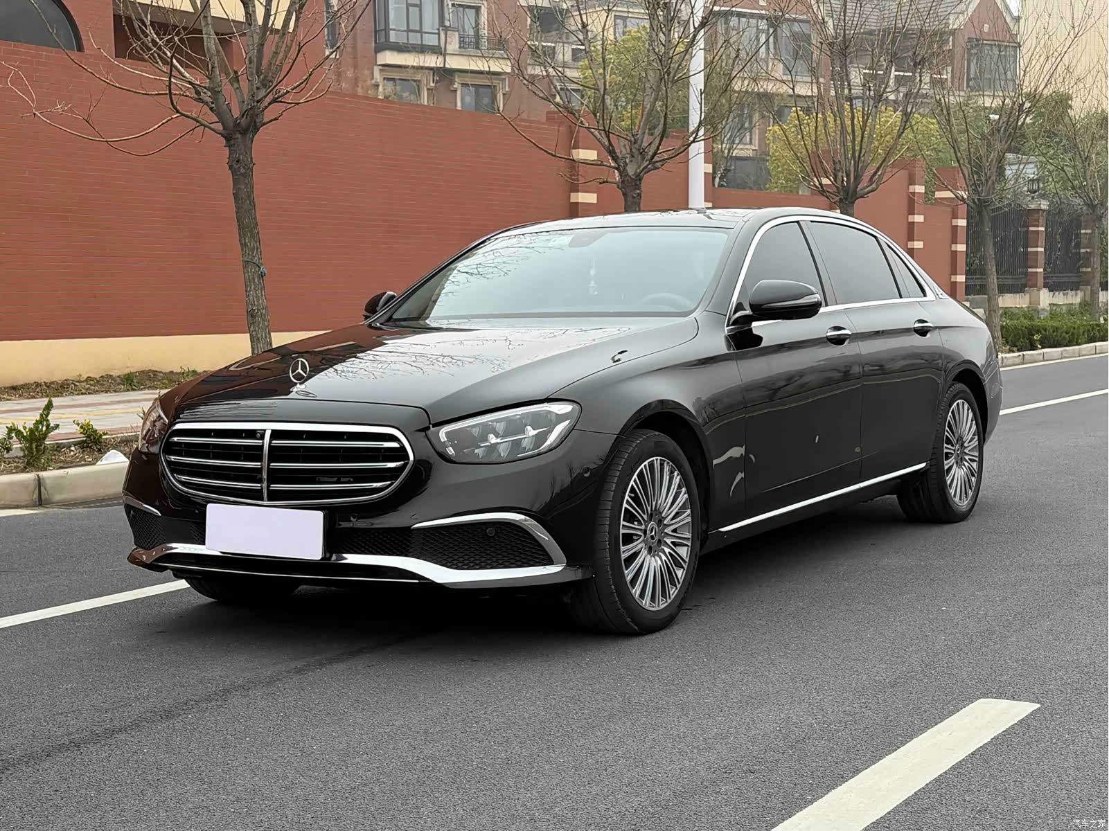 Mercedes-Benz E-Class, 2023 1