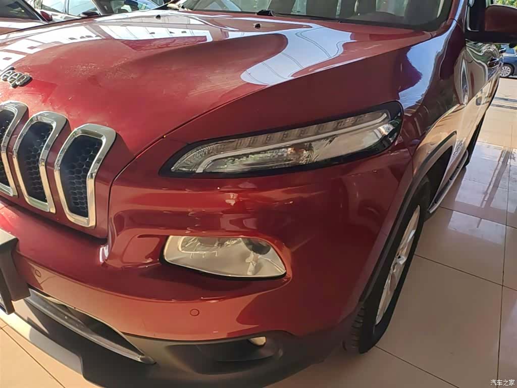 Jeep Cherokee, 2017 24