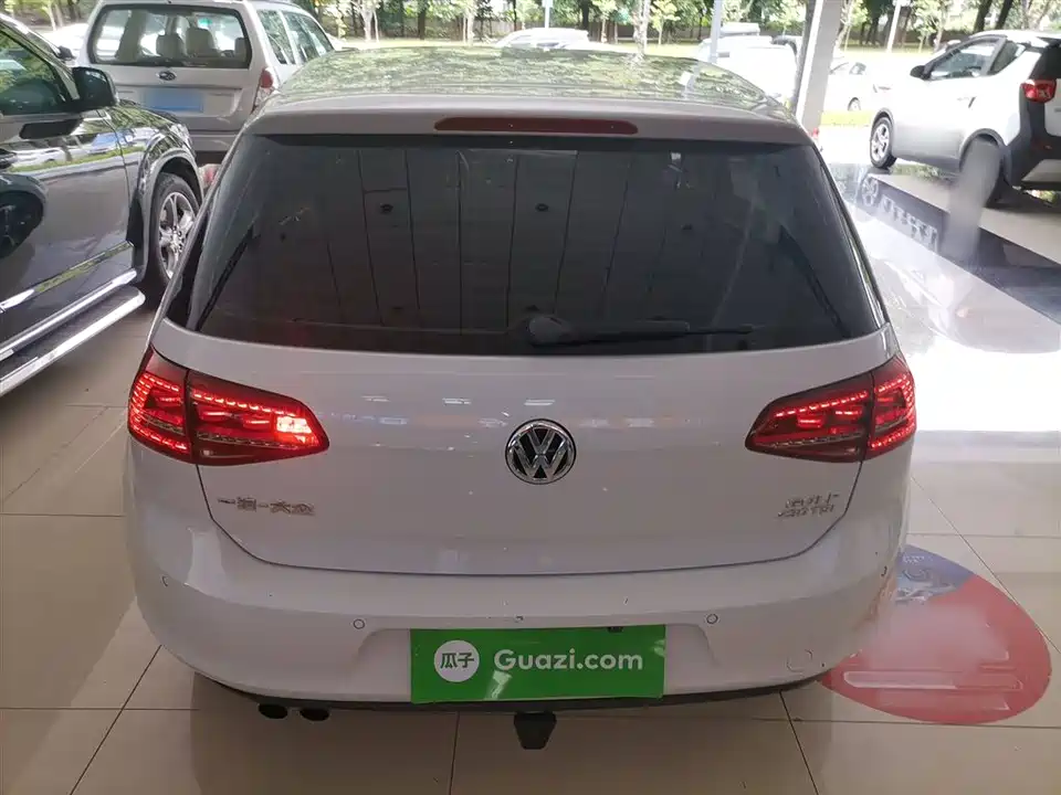 Volkswagen golf