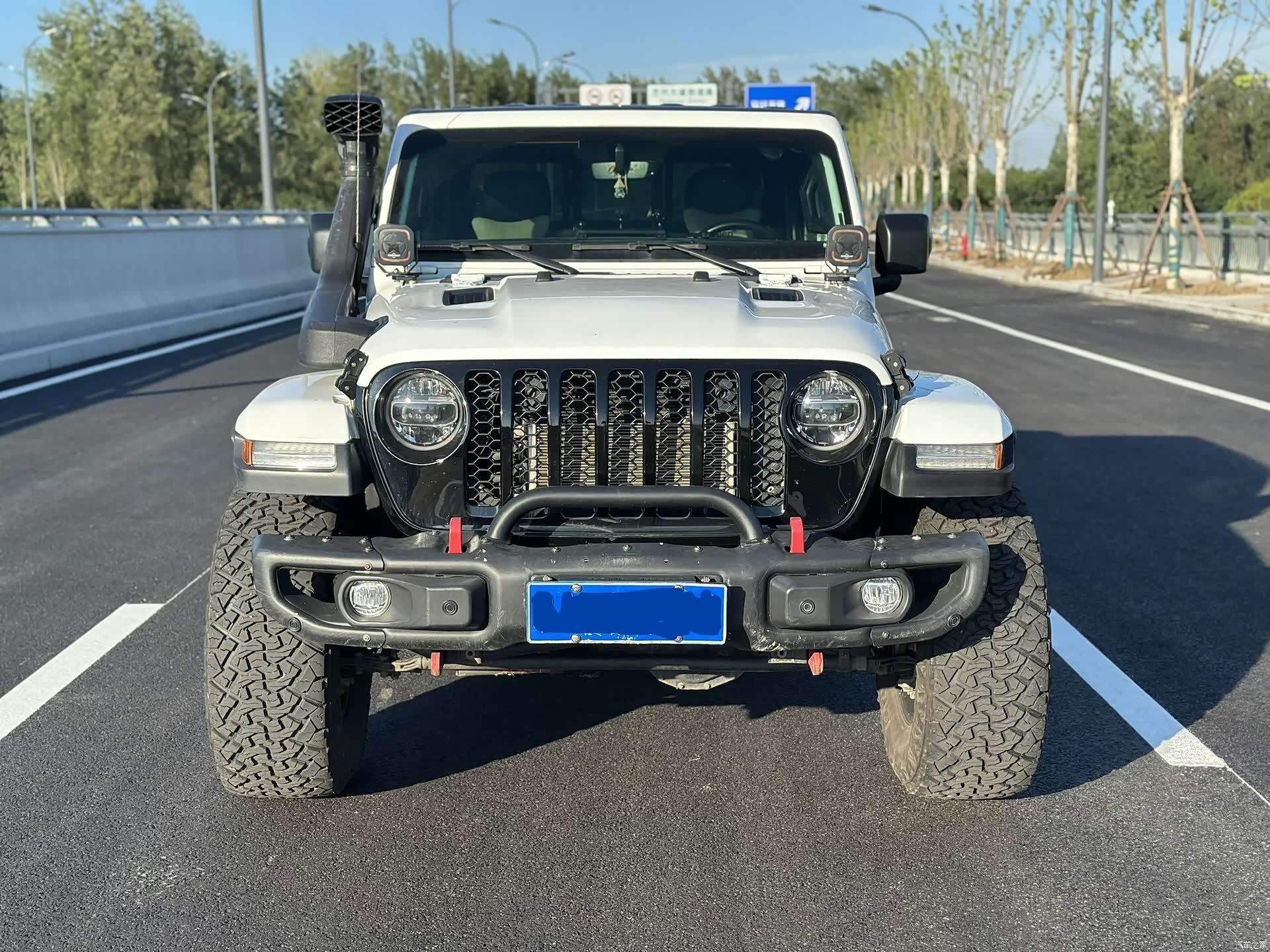 Jeep Gladiator, 2023 2