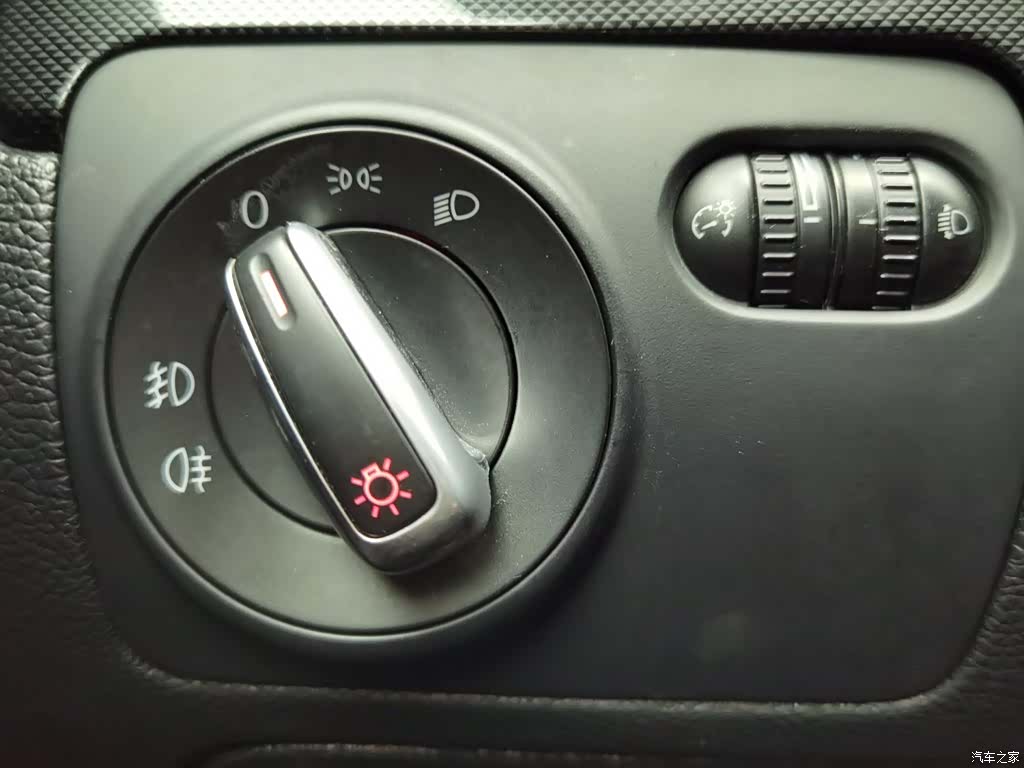 Volkswagen Golf, 2012 21
