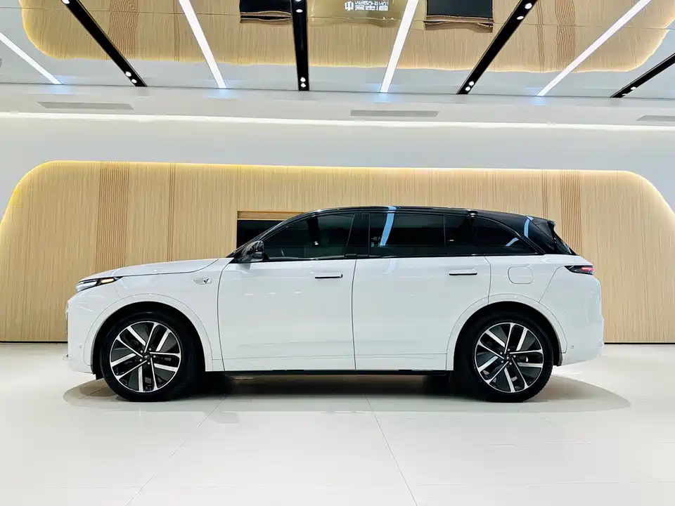 Li Auto Ideal L7