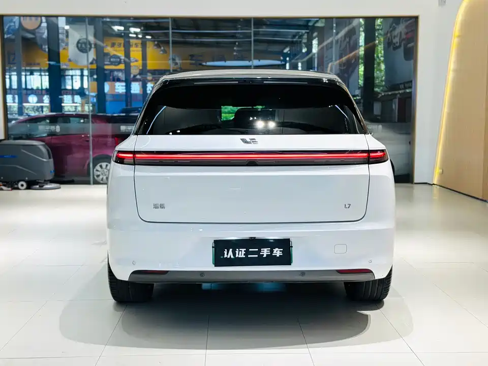 Li Auto Ideal L7