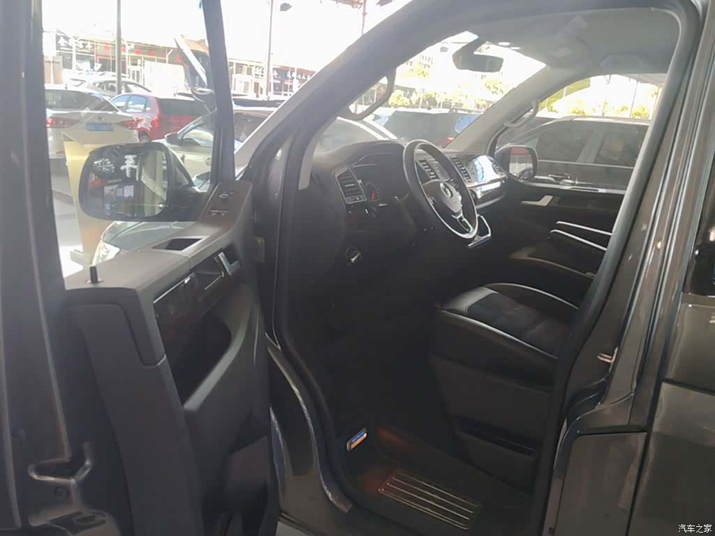 Volkswagen 7, 2017 16
